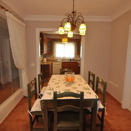 Townhouse Los Abalos In Dom wakacyjny *